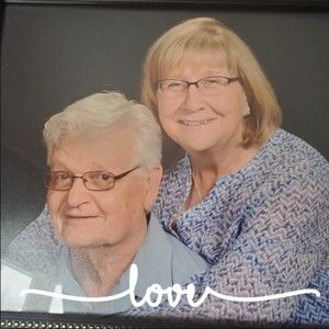 Meet your Posher, Gloria